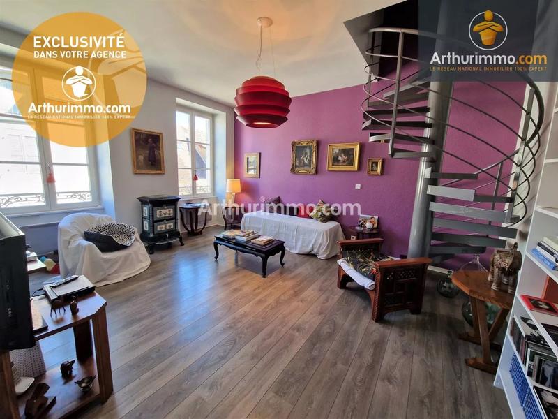 Appartement - 90 m² - 4 pièces