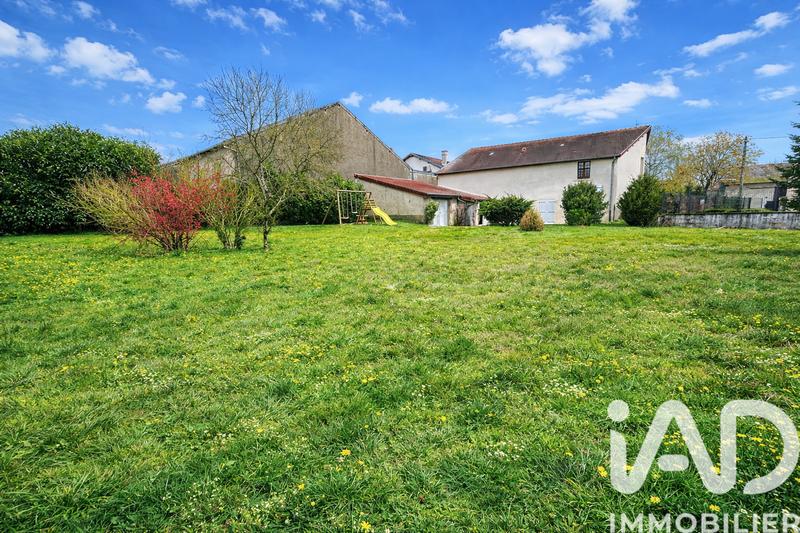 Maison - 290 m² - 7 pièces