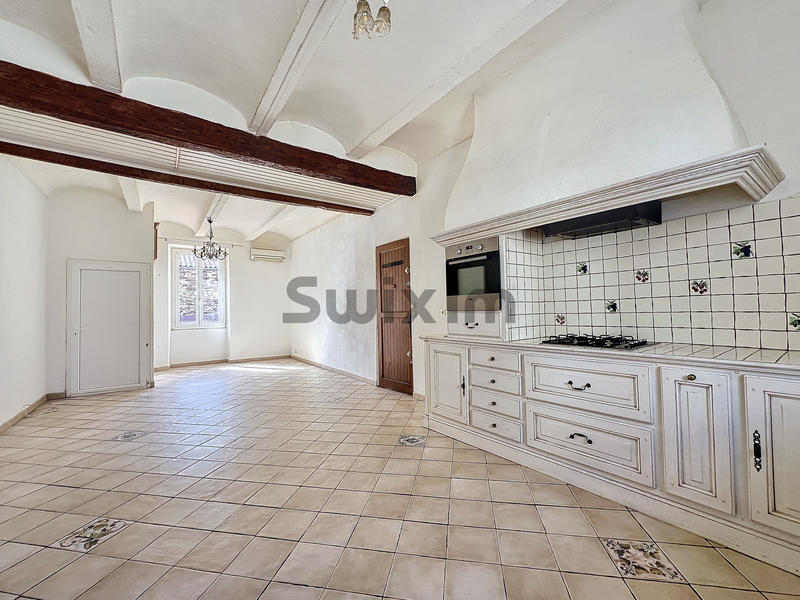 Appartement - 74 m² - 2 pièces