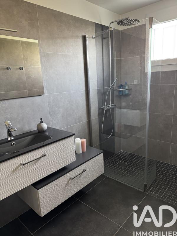 Maison - 175 m² - 8 pièces