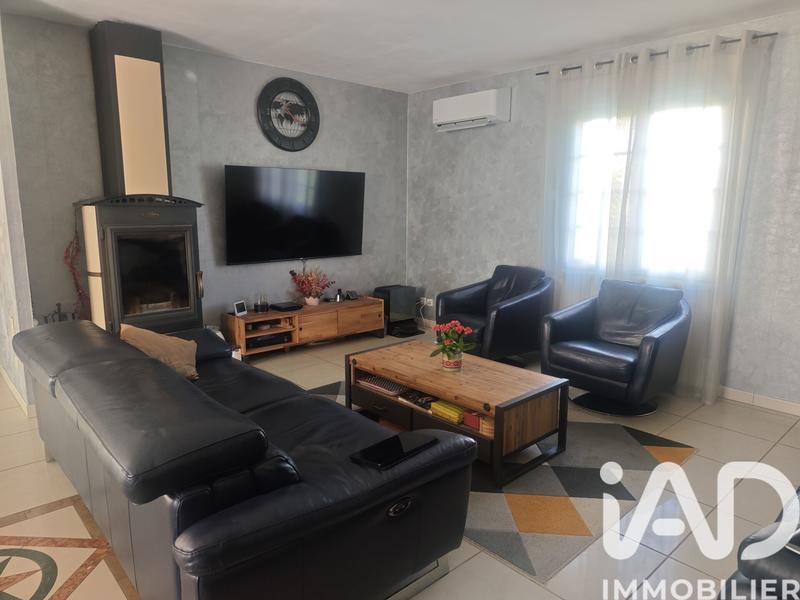 Maison - 200 m² - 10 pièces