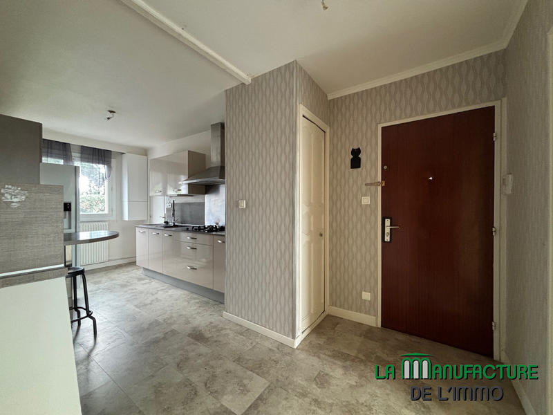 Appartement - 77 m² - 4 pièces