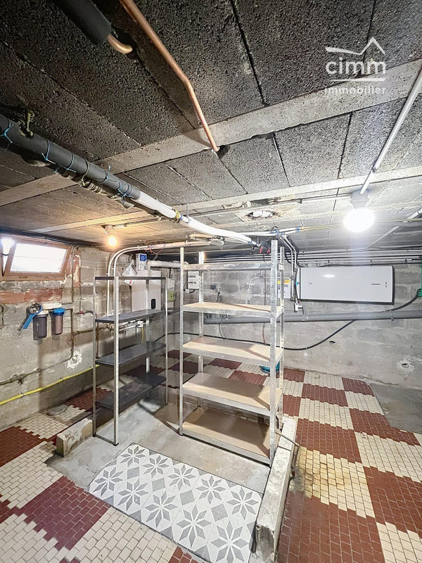 Maison - 177 m² - 6 pièces