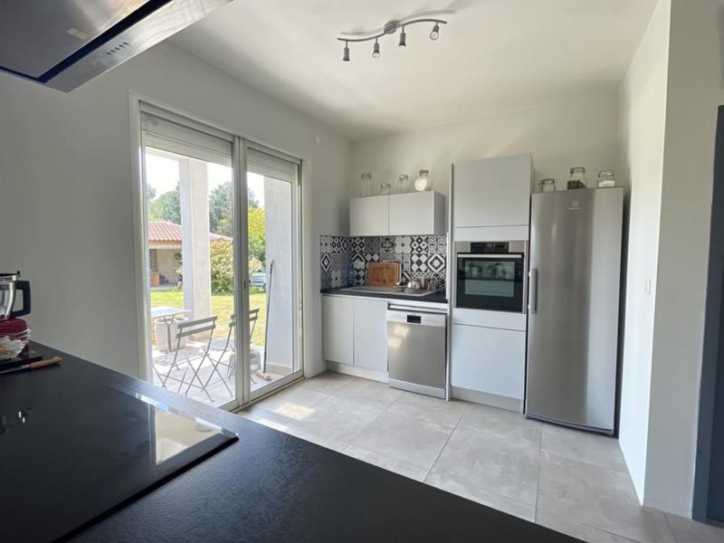 Maison - 180 m² - 4 pièces