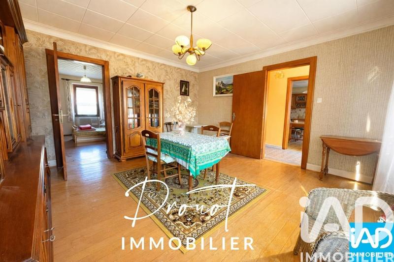 Maison - 176 m² - 8 pièces