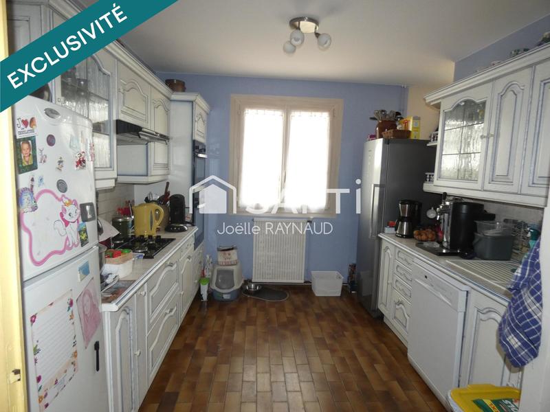 Maison - 94 m² - 5 pièces