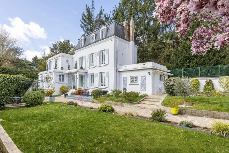 Maison - 164 m² - 7 pièces