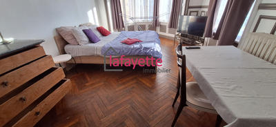 Château - 450 m² - 12 pièces