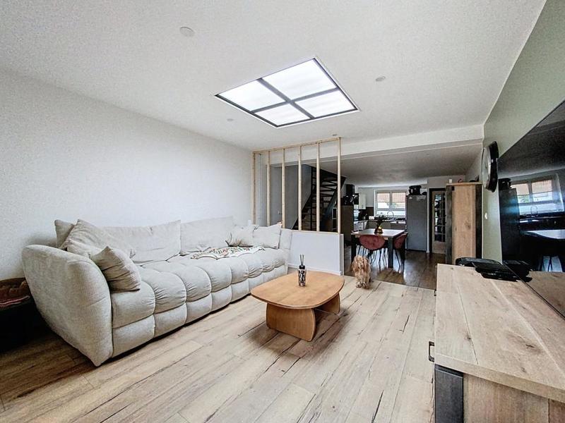 Maison - 85 m² - 4 pièces