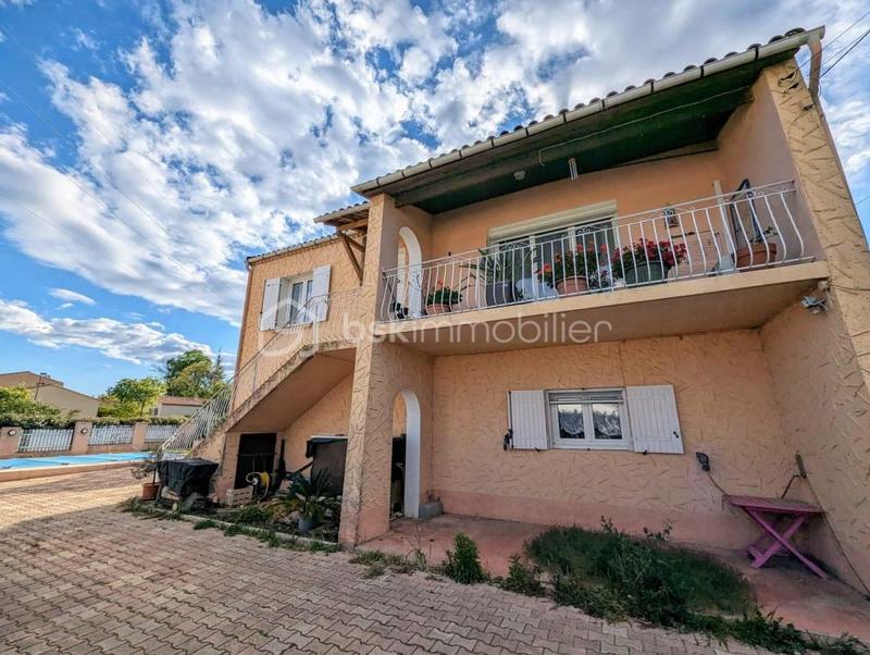 Villa - 101 m² - 6 pièces