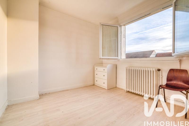 Maison de ville - 64 m² - 4 pièces