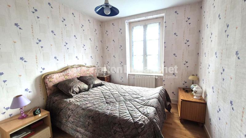 Maison - 184 m² - 7 pièces