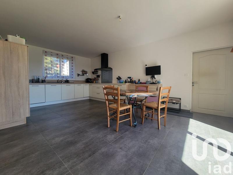 Maison - 208 m² - 8 pièces