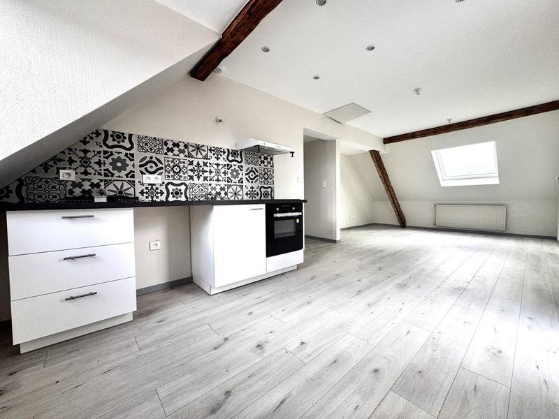 Appartement - 82 m² - 4 pièces