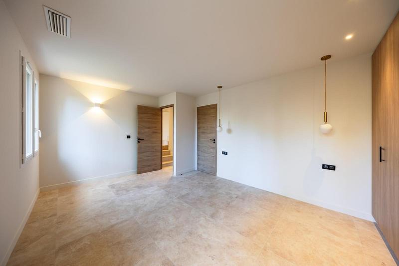 Appartement - 116 m² - 5 pièces