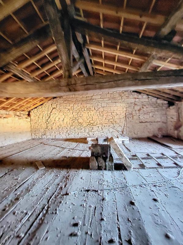 Maison - 180 m² - 5 pièces