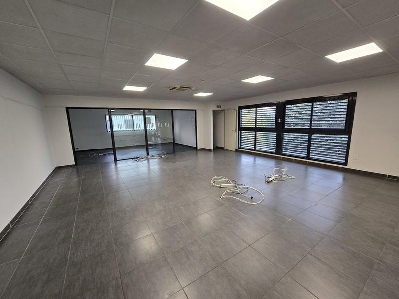 Bureau - 960 m²