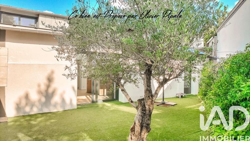 Loft - 161 m² - 6 pièces