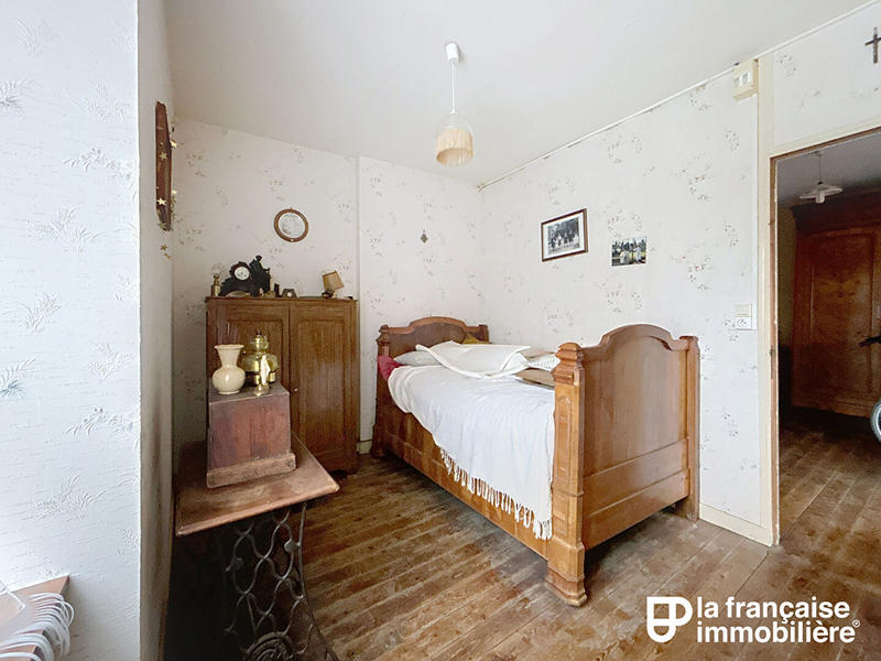 Maison - 93 m² - 5 pièces