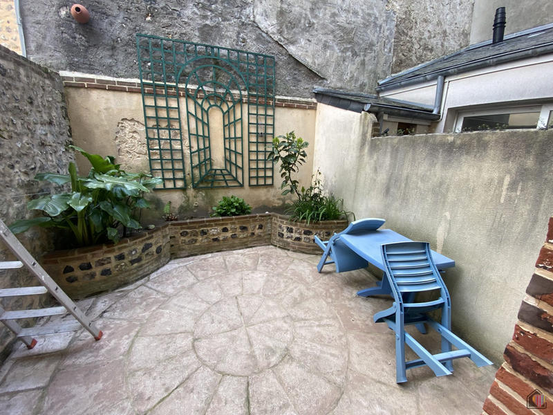 Maison - 97 m² - 5 pièces