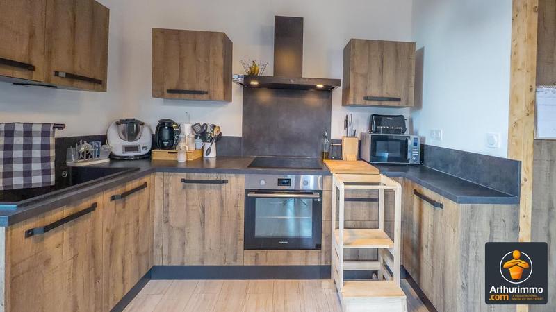 Maison - 90 m² - 3 pièces