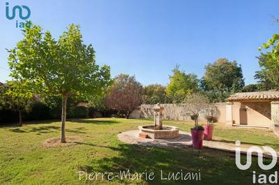 Maison - 200 m² - 5 pièces