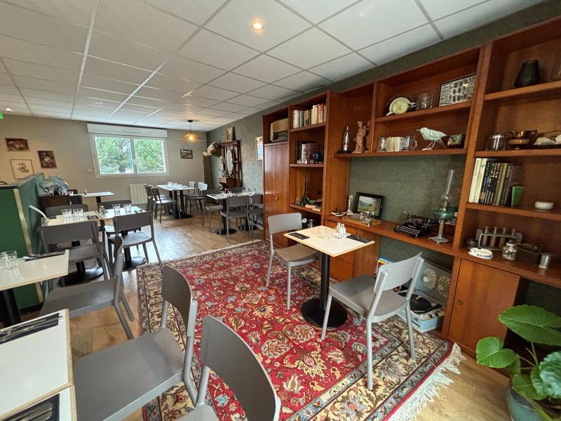 Local commercial - 105 m²