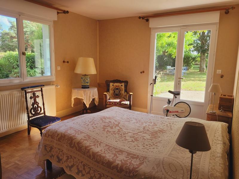 Maison traditionnelle - 200 m² - 7 pièces