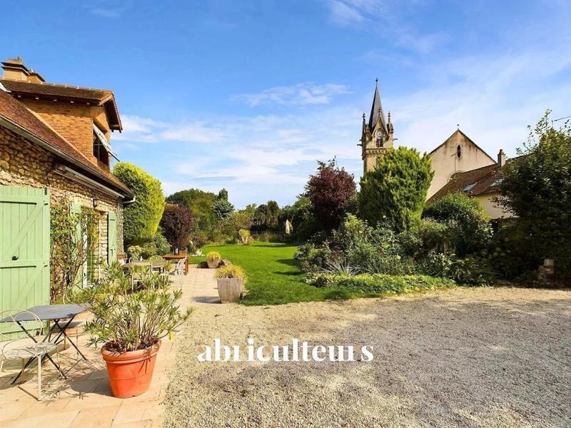 Maison ancienne - 188 m² - 6 pièces