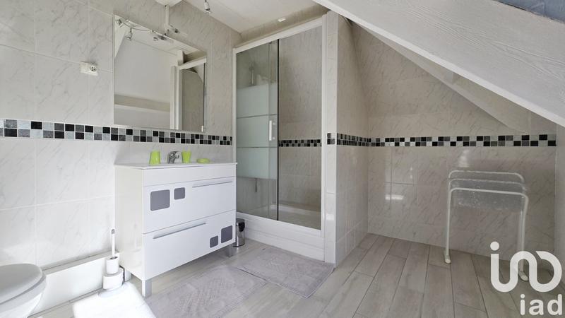 Maison - 96 m² - 4 pièces