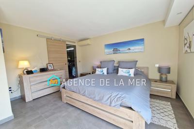 Appartement - 109 m² - 3 pièces