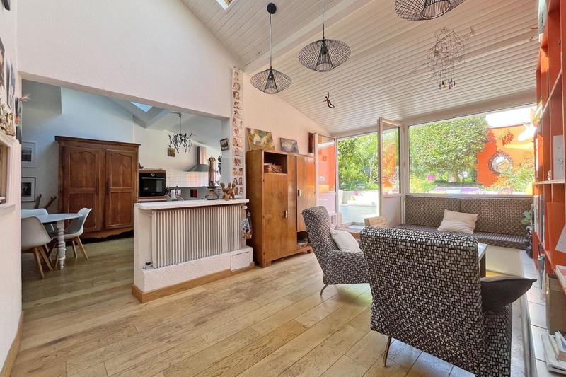 Maison - 120 m² - 6 pièces