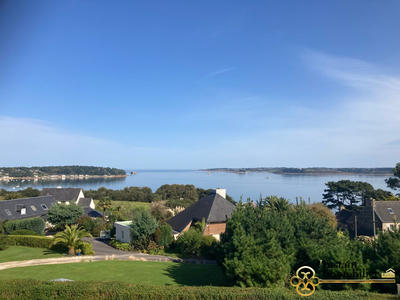 Maison - 142 m² - 6 pièces