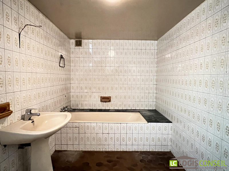 Maison ancienne - 151 m² - 7 pièces