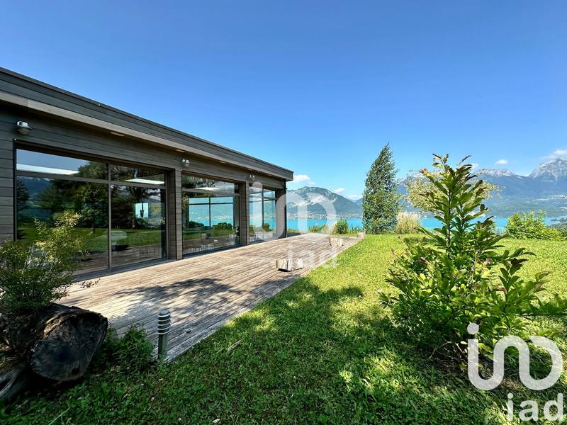 Maison - 332 m² - 8 pièces