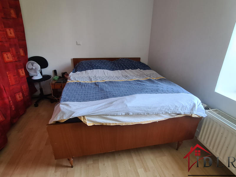 Maison - 92 m² - 5 pièces