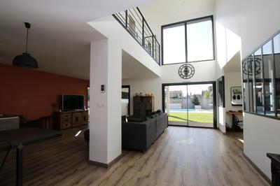 Maison - 158 m² - 5 pièces