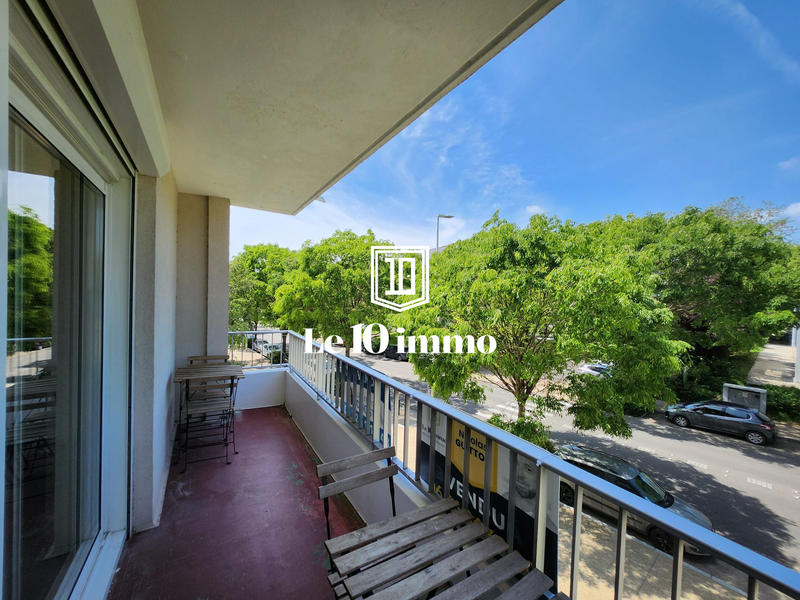 Appartement - 95 m² - 5 pièces