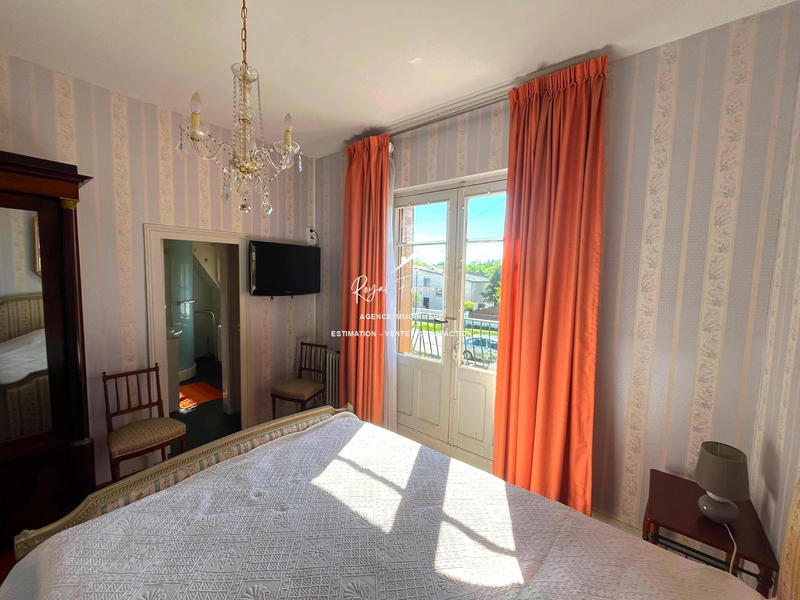 Maison ancienne - 120 m² - 7 pièces