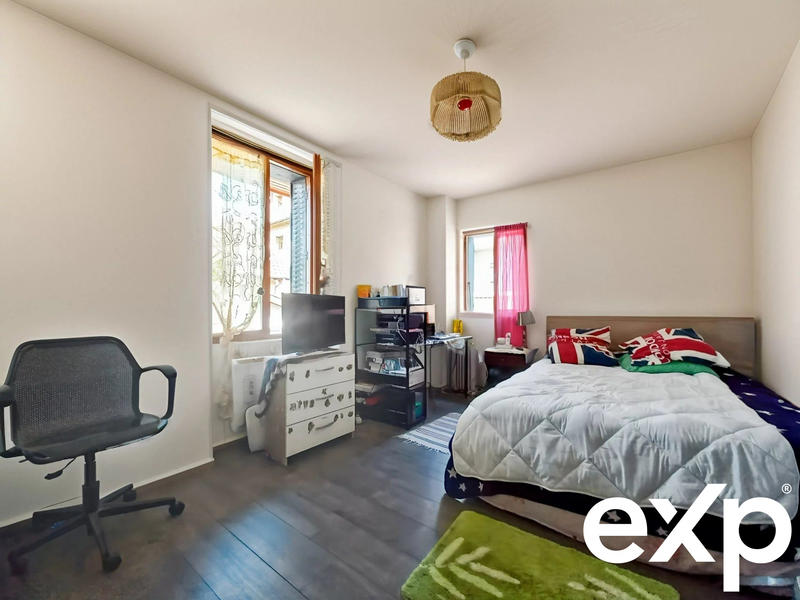 Maison - 104 m² - 4 pièces