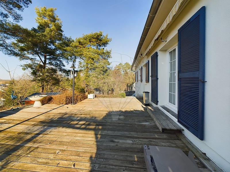 Maison - 150 m² - 8 pièces