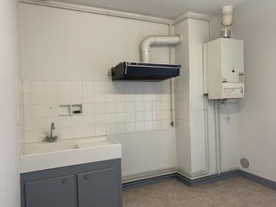 Appartement ancien - 62 m² - 4 pièces