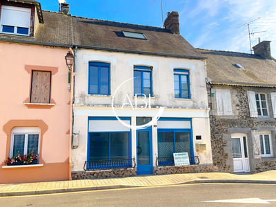 Maison - 104 m² - 7 pièces