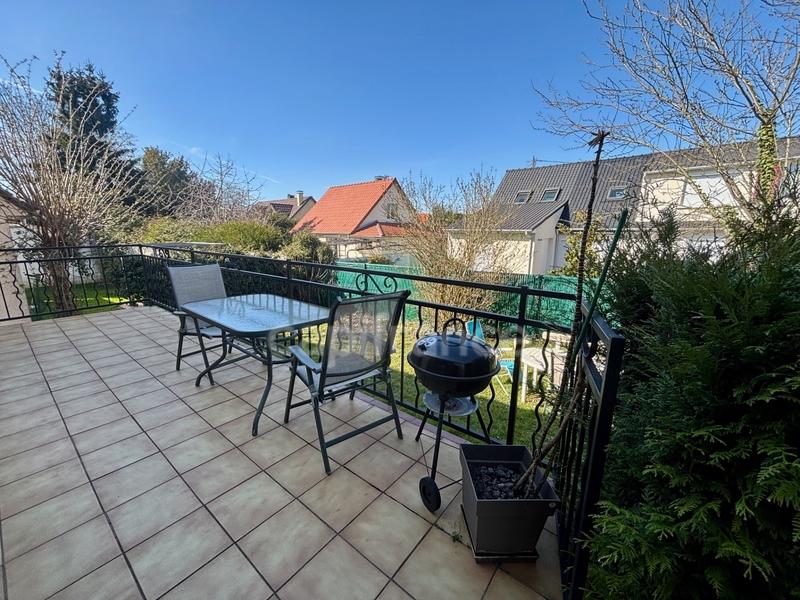 Maison - 102 m² - 6 pièces