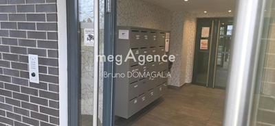 Appartement - 99 m² - 5 pièces