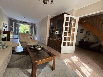 Maison - 123 m² - 5 pièces