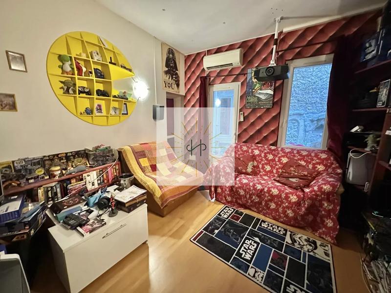 Maison - 160 m² - 9 pièces