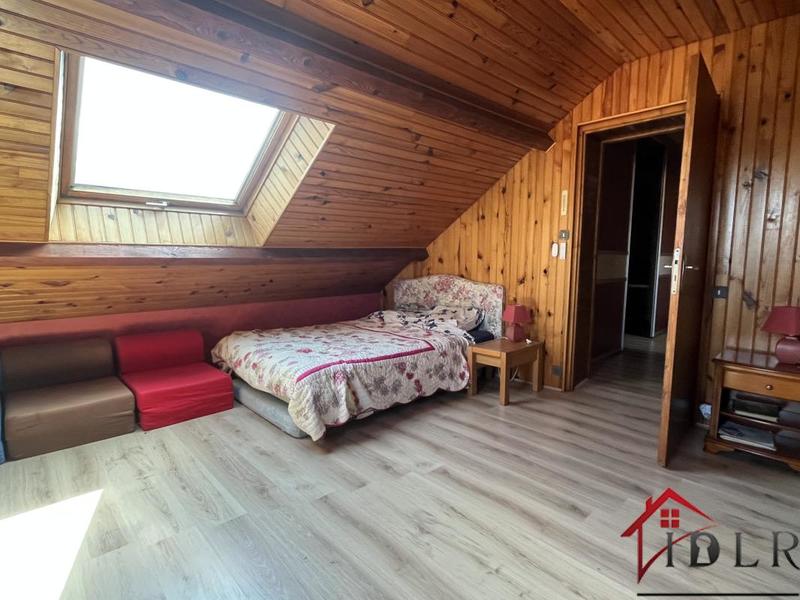 Maison - 170 m² - 7 pièces