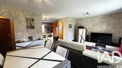 Maison - 105 m² - 6 pièces