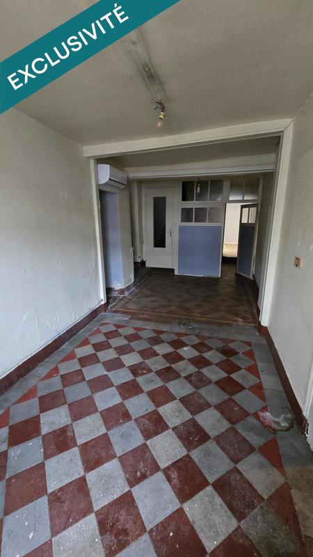 Maison - 210 m² - 7 pièces